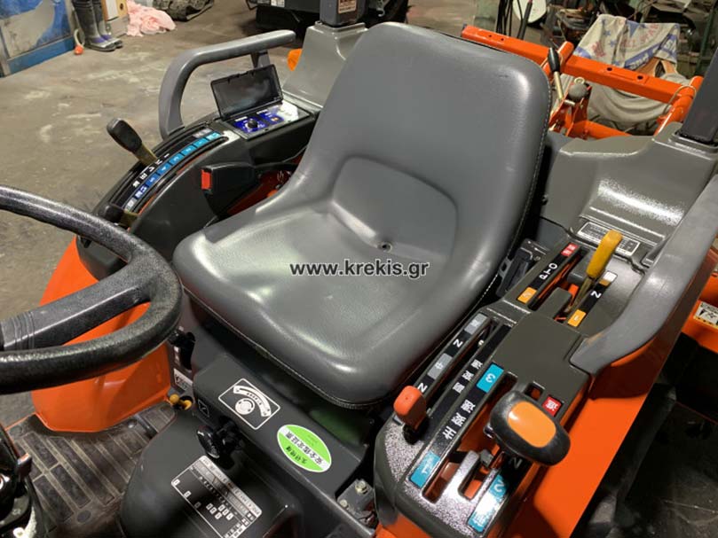 Τρακτέρ HITACHI CTX18