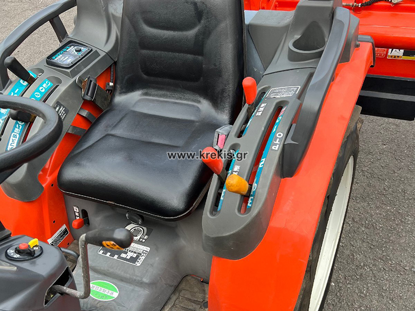 Τρακτέρ HITACHI CTX180