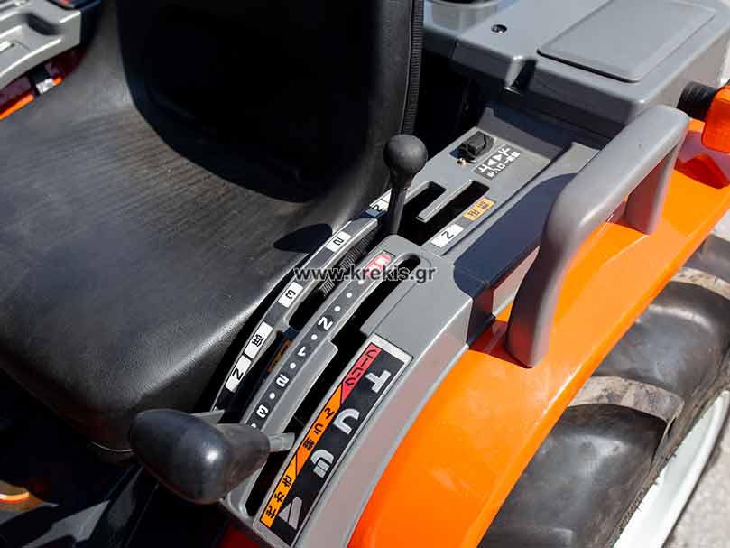 Τρακτέρ KUBOTA ASTE A-175DT με κουβά