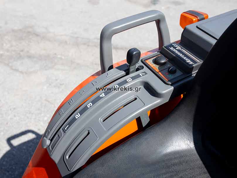 Τρακτέρ KUBOTA ASTE A-175DT με κουβά