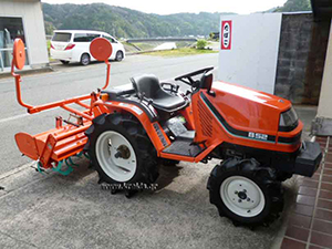 KUBOTA B52