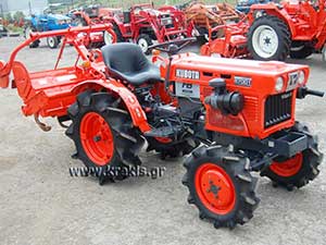 KUBOTA B7001