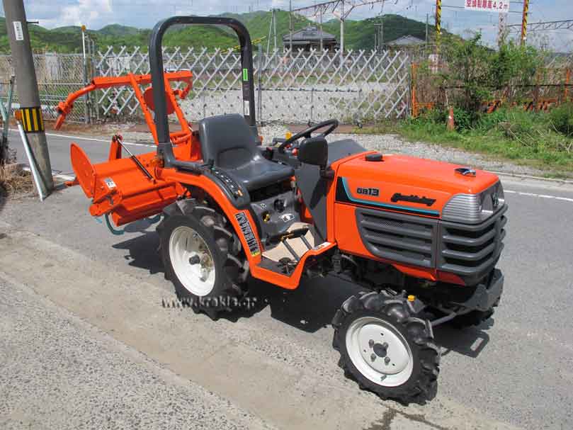 Τρακτέρ KUBOTA GB-13DT