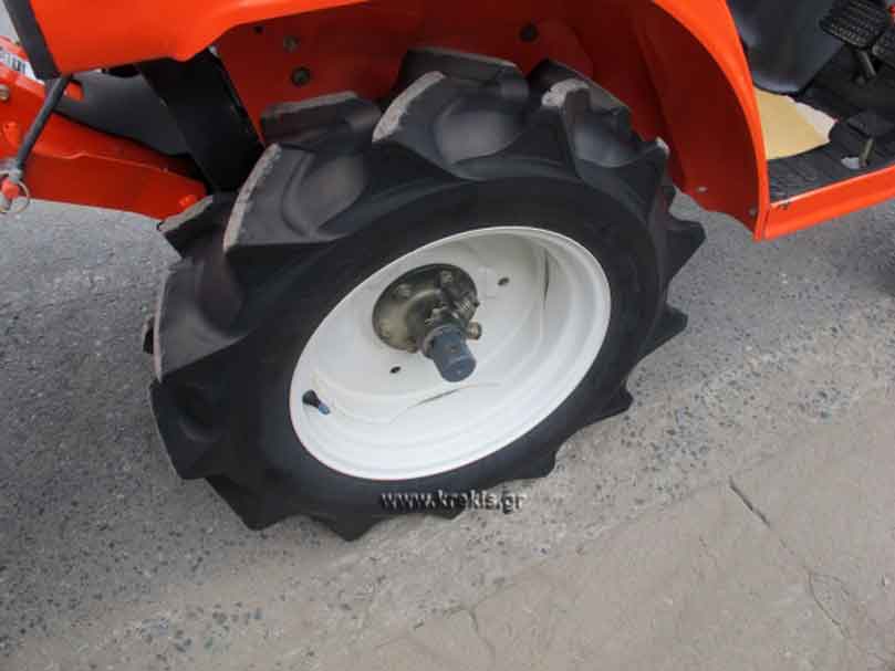 Τρακτέρ KUBOTA GB-13DT