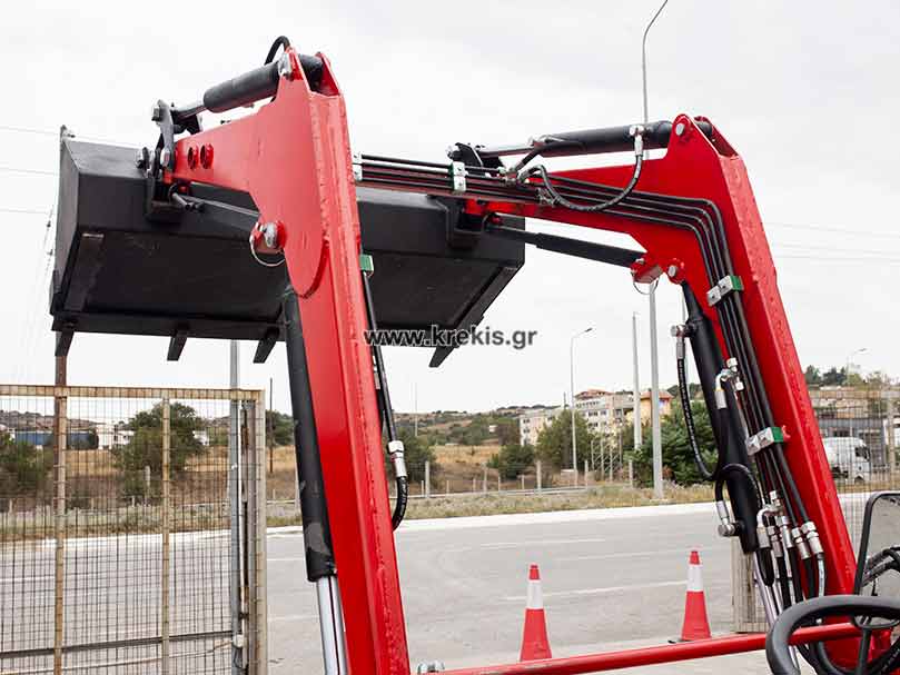 Τρακτέρ με κουβά KUBOTA GL220DT