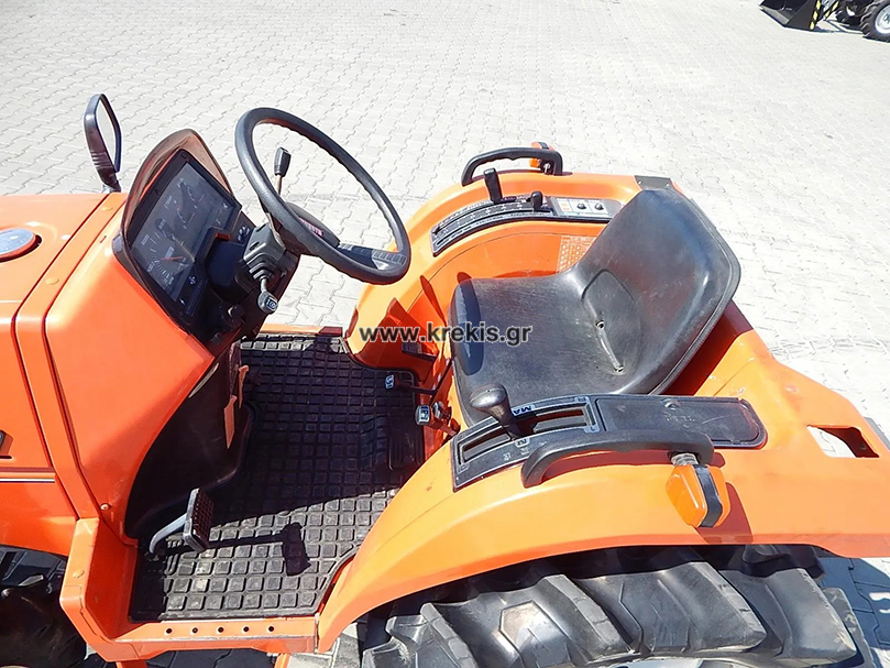 Τρακτέρ KUBOTA Saturn X-20