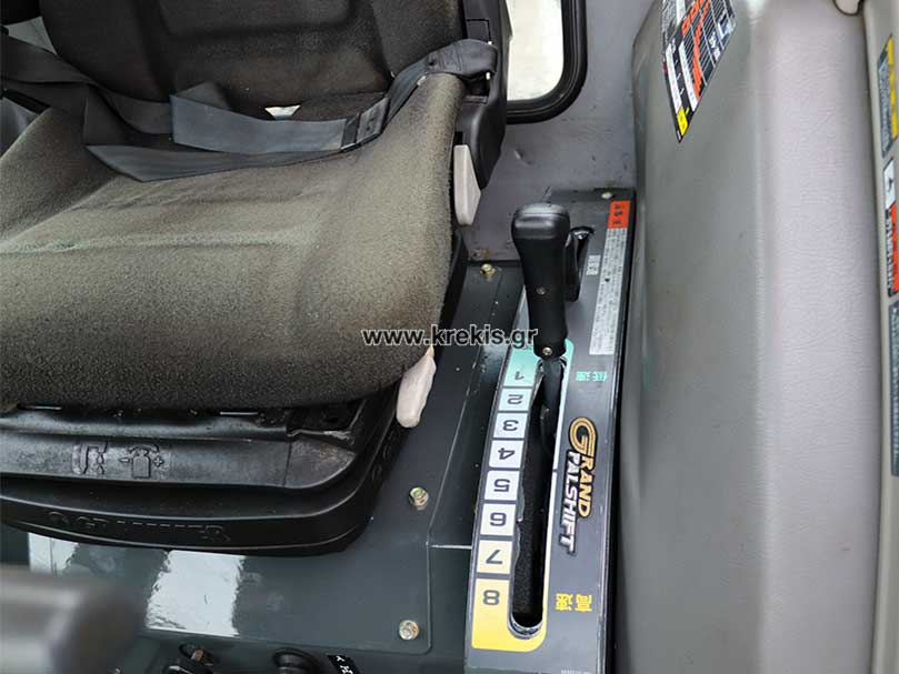 Τρακτέρ Mitsubishi GX40 με καμπίνα
