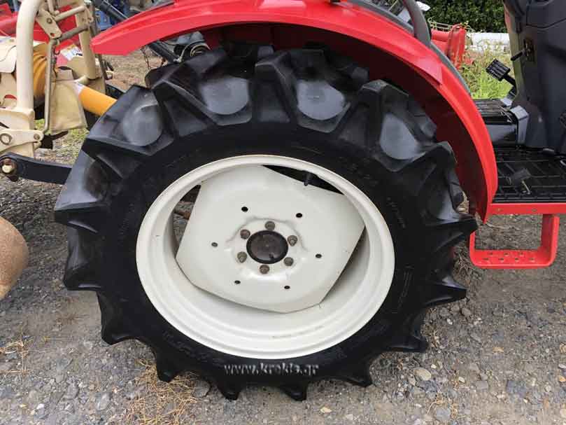 Τρακτέρ Mitsubishi GOZ28D